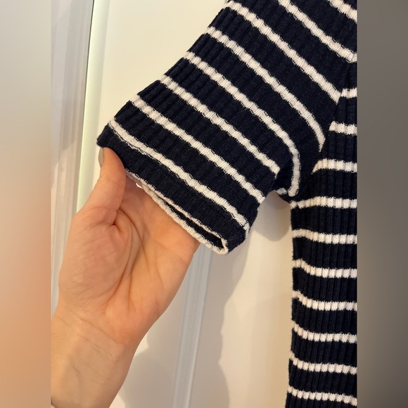 GAP Ribbed bodycon dress - like new 🤍💙 - Picture 6 of 7